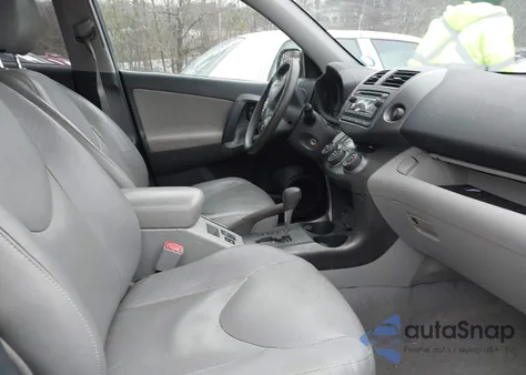 2012 Toyota Rav4 z USA, uszkodzony, nr VIN 2T3ZF4DV4CW133377